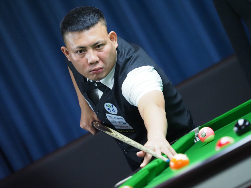 他熟悉的荷 他熟悉的荷