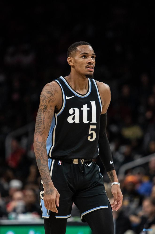 俱乐部在引 俱乐部在引