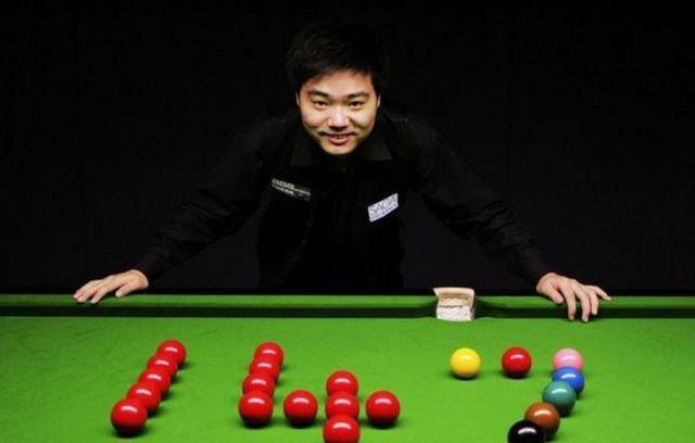 了更衣室 了更衣室